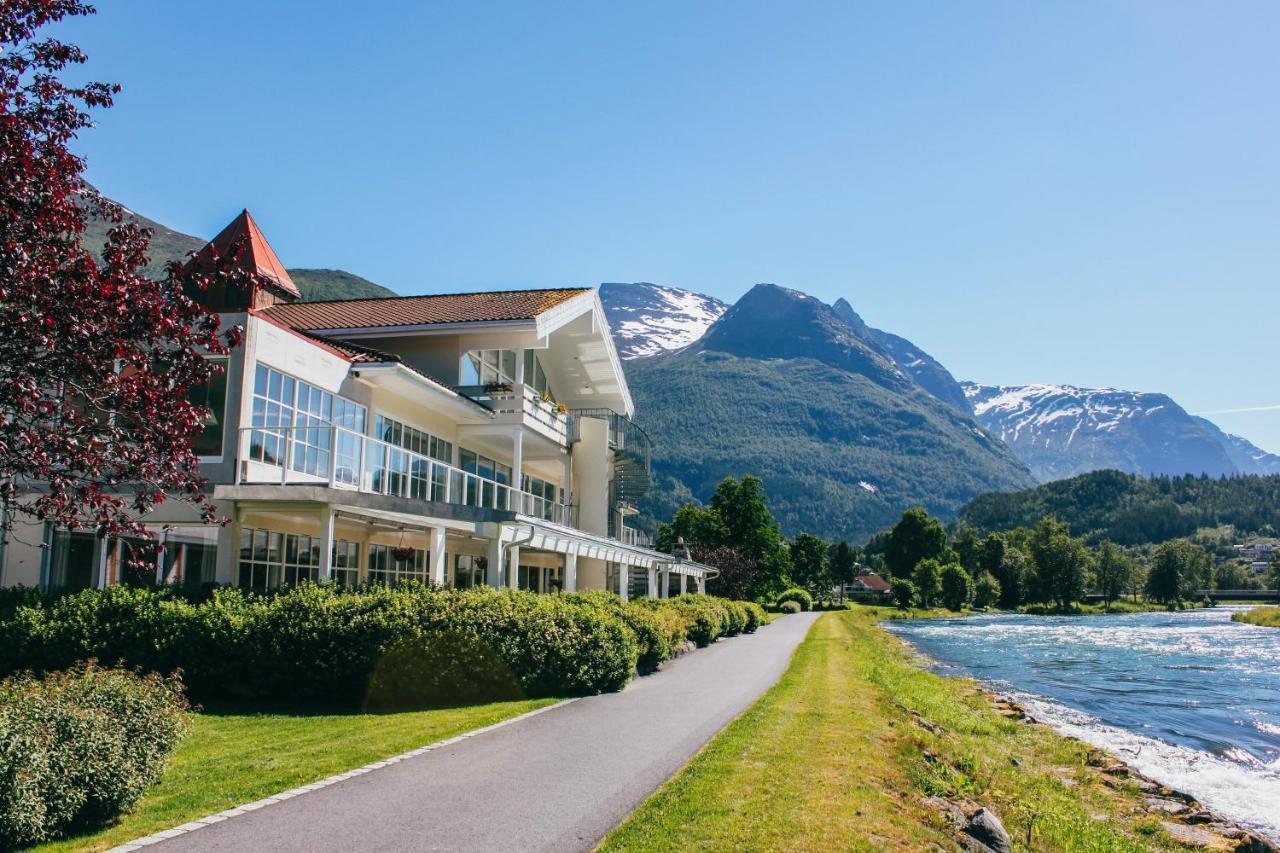 Hotel Loenfjord Loen Εξωτερικό φωτογραφία