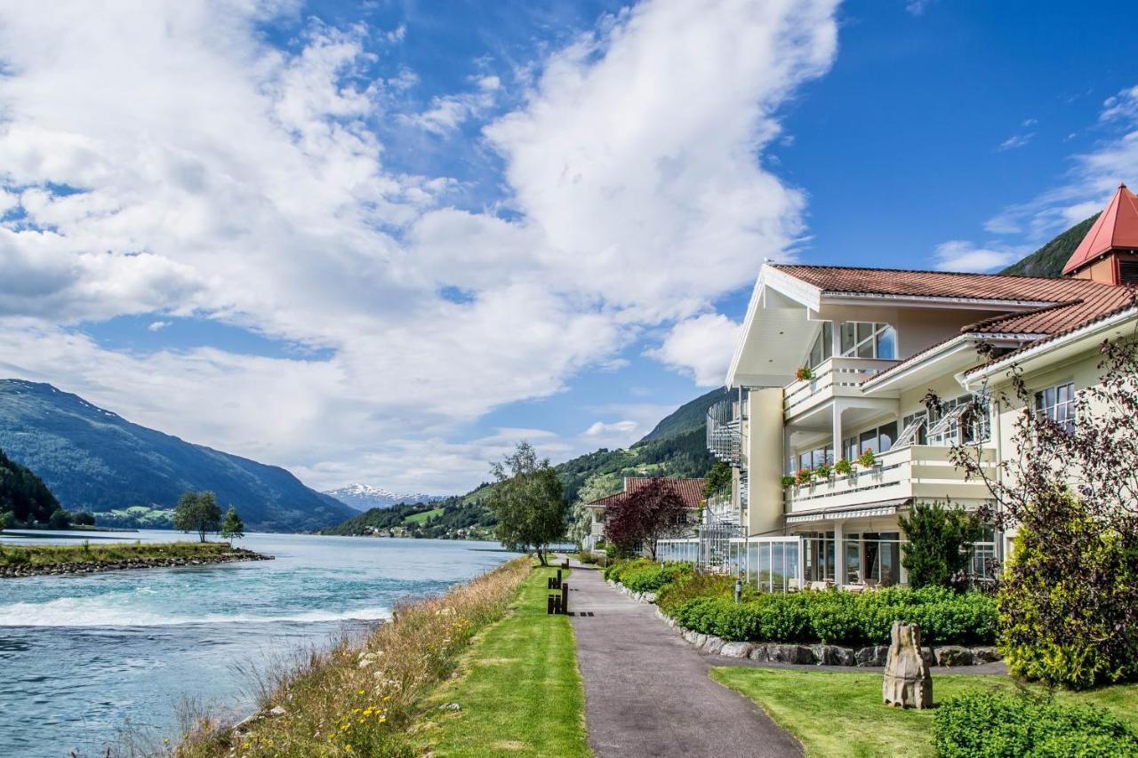 Hotel Loenfjord Loen Εξωτερικό φωτογραφία