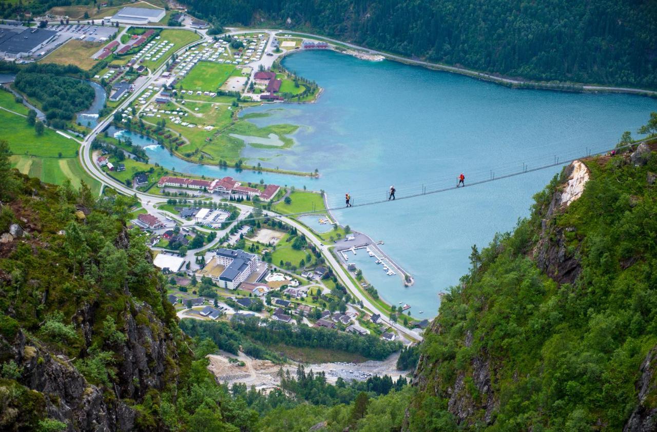 Hotel Loenfjord Loen Εξωτερικό φωτογραφία