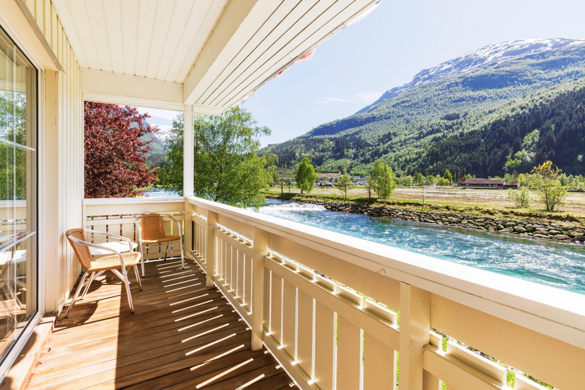 Hotel Loenfjord Loen Εξωτερικό φωτογραφία