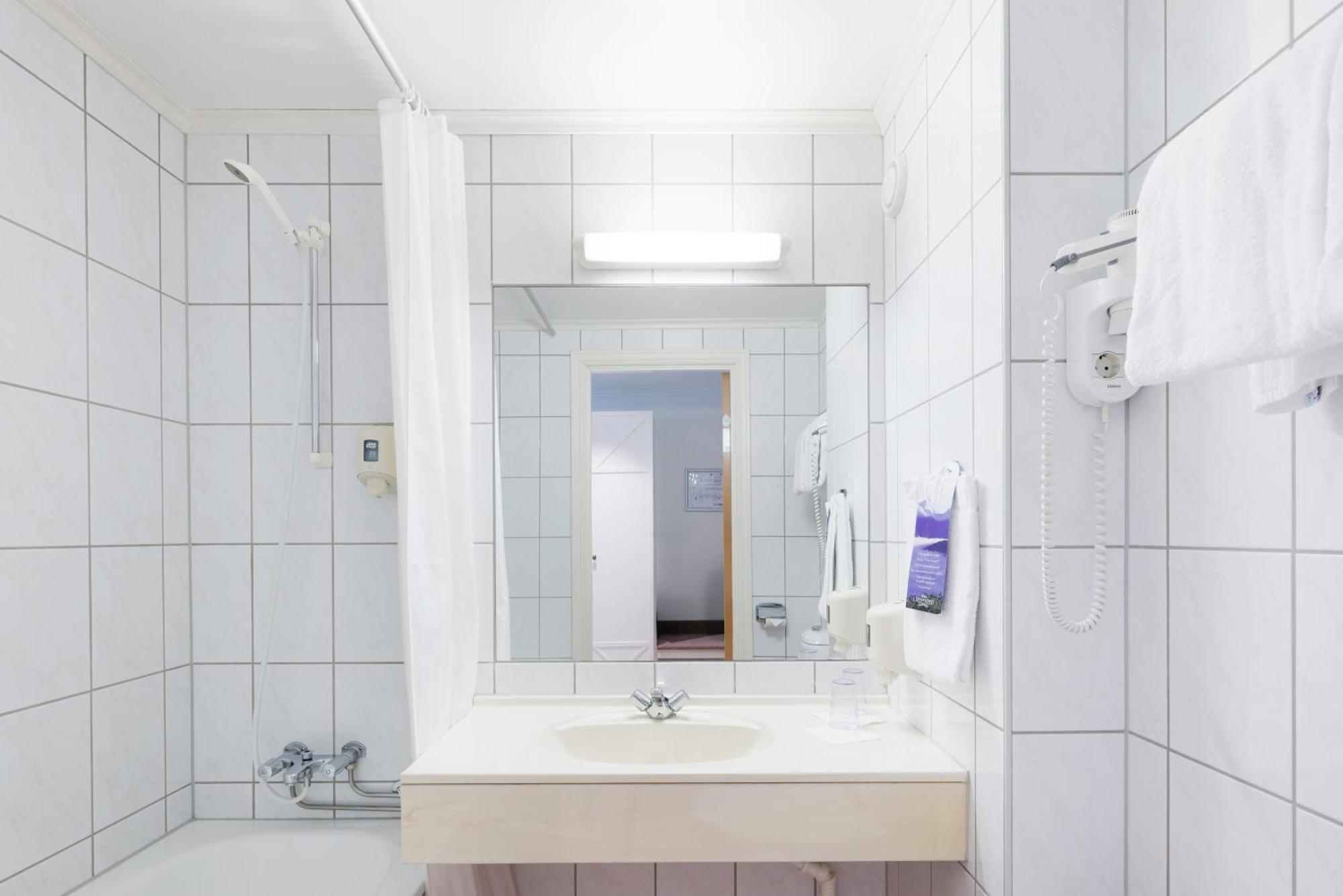 Hotel Loenfjord Loen Εξωτερικό φωτογραφία